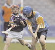 enfant jouant au hurling