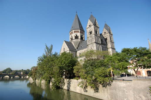 Metz entre la Moselle et la Seille